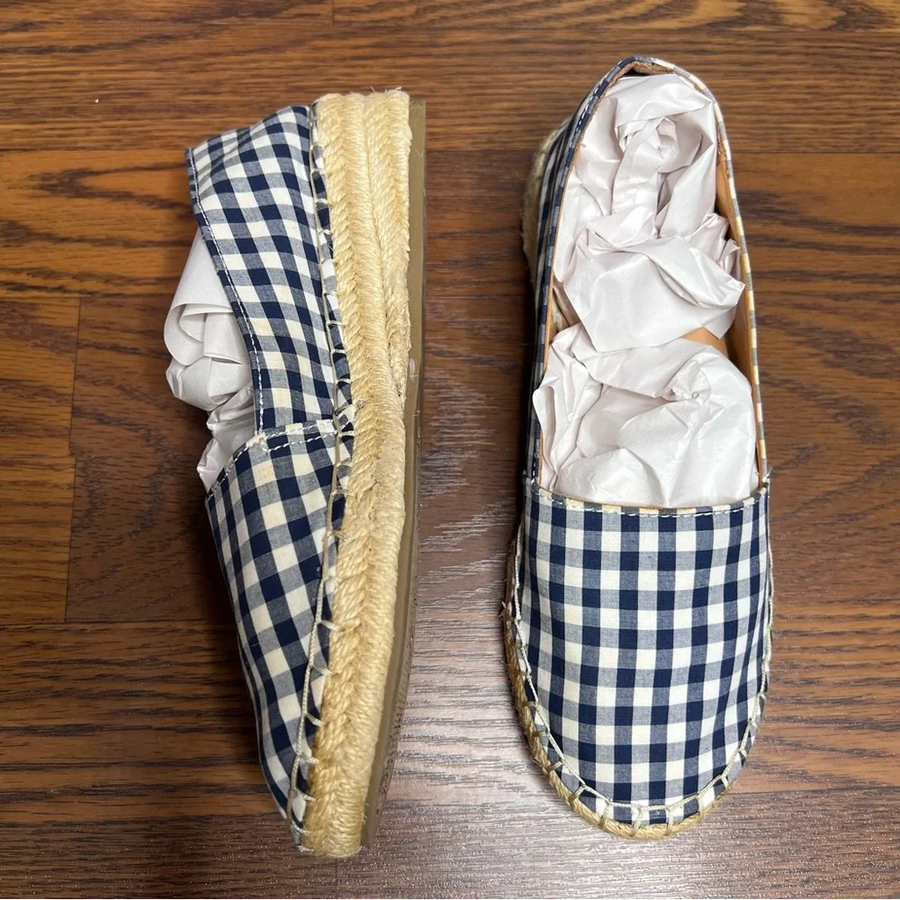 Merona Sonya ballet flats in a navy gingham pattern size 7
